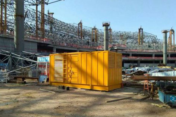 池州发电机出租如何判断空气滤清器是否需要更换？